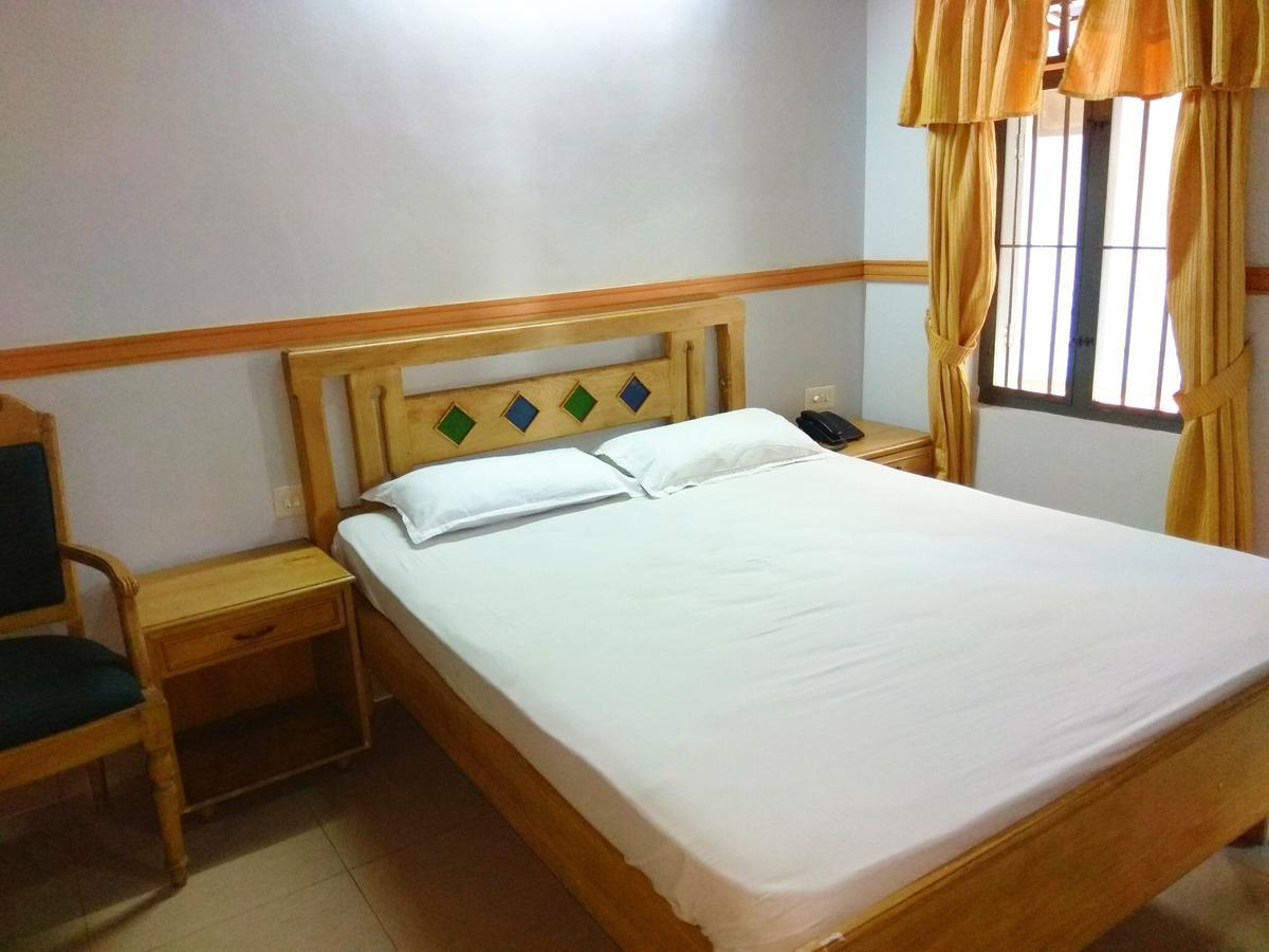 Hotel Maple Regency Kochi Exteriér fotografie