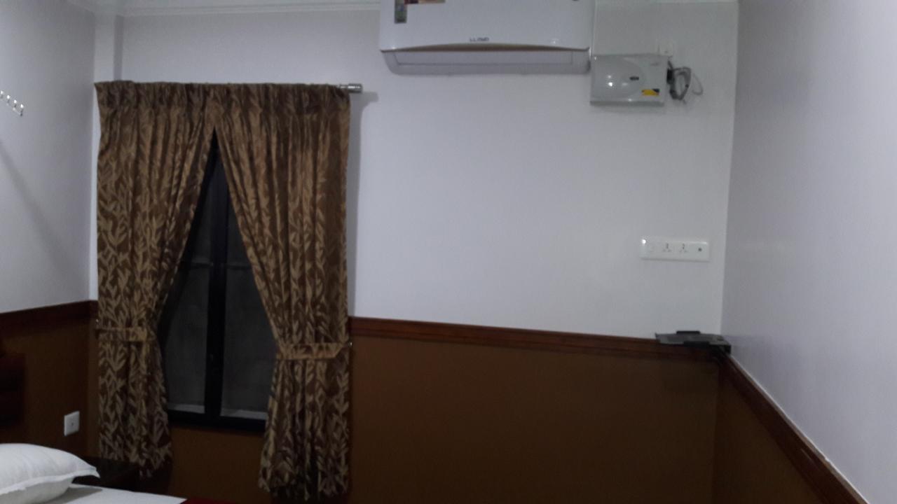 Hotel Maple Regency Kochi Exteriér fotografie
