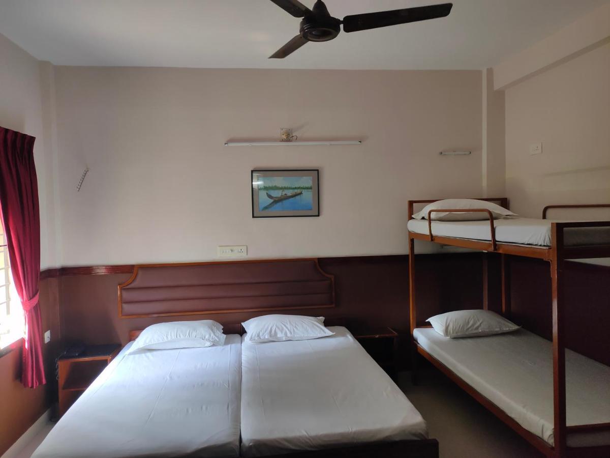 Hotel Maple Regency Kochi Exteriér fotografie