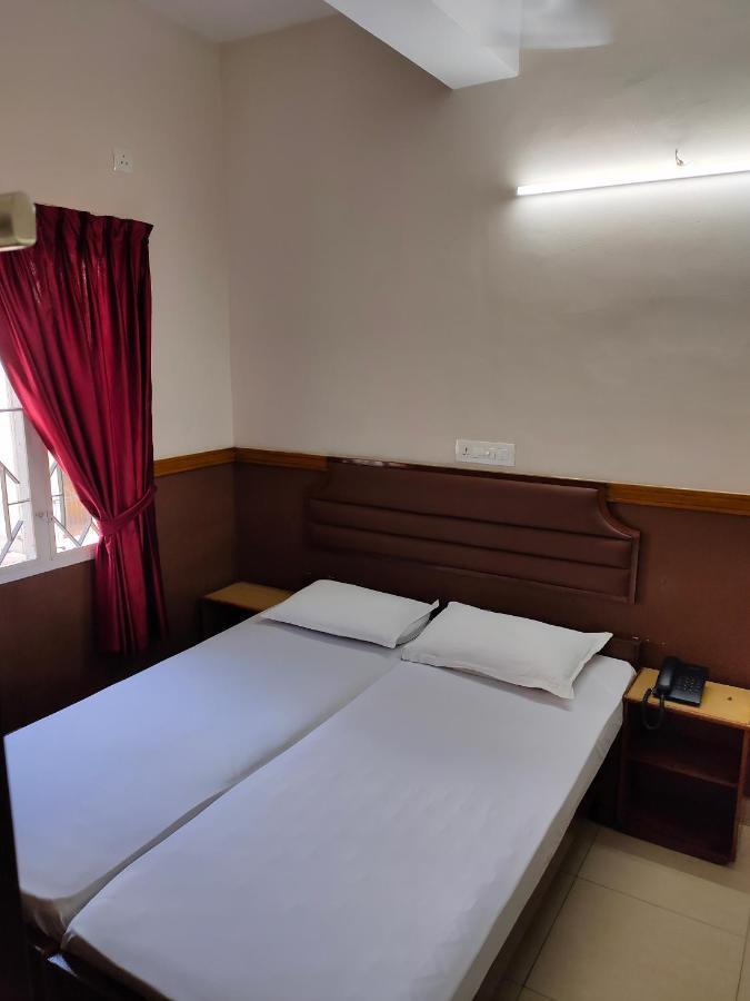 Hotel Maple Regency Kochi Exteriér fotografie