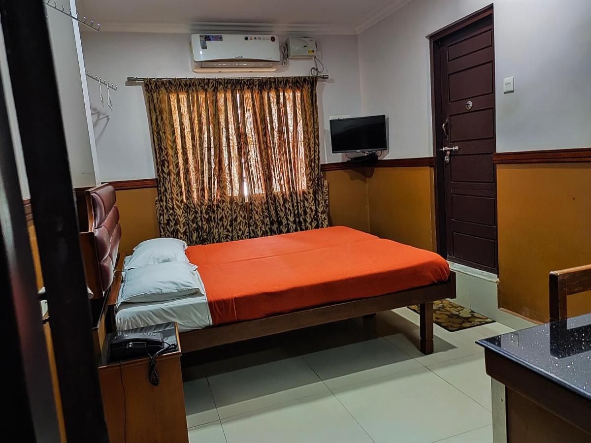 Hotel Maple Regency Kochi Exteriér fotografie